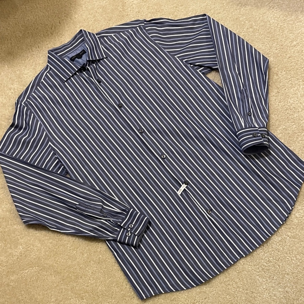 Banana Republic Blue and White Striped Button-Down Shirt